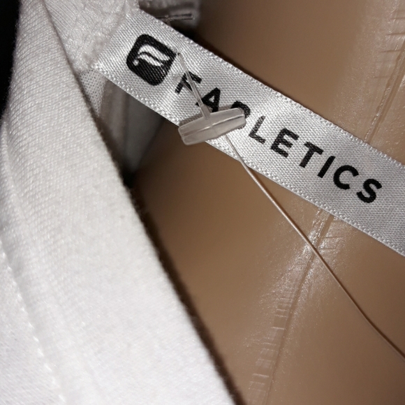 Fabletics Tee - Picture 7 of 7